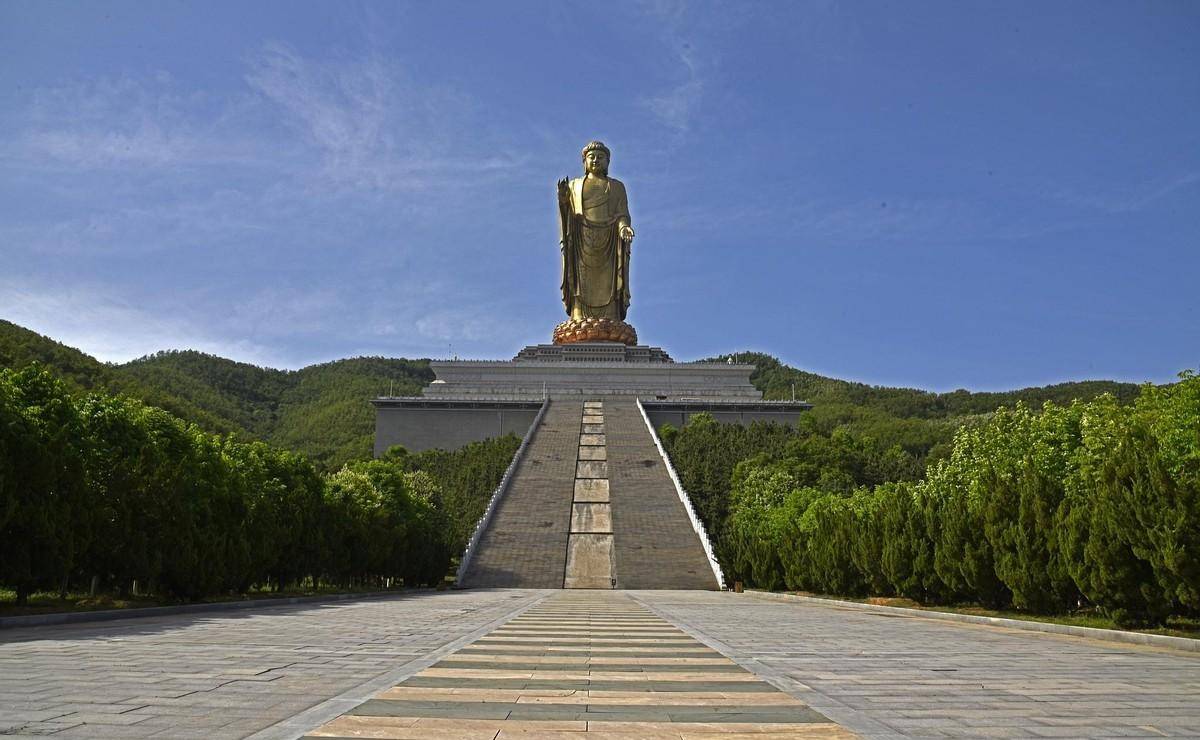 耗资12亿人民币的世界最高佛“凉了”，水喝不起，更拜不起