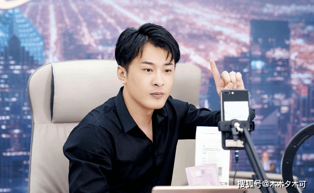 辛巴怒骂叶珂，让她滚出互联网，点名黄晓明完全不给他留面子